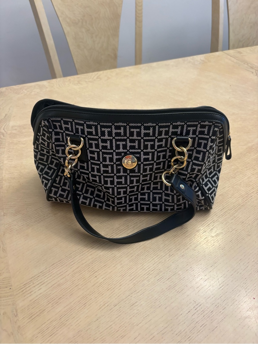 Tommy Hilfiger Black & White Monogram Shoulder Bag with Gold Accents